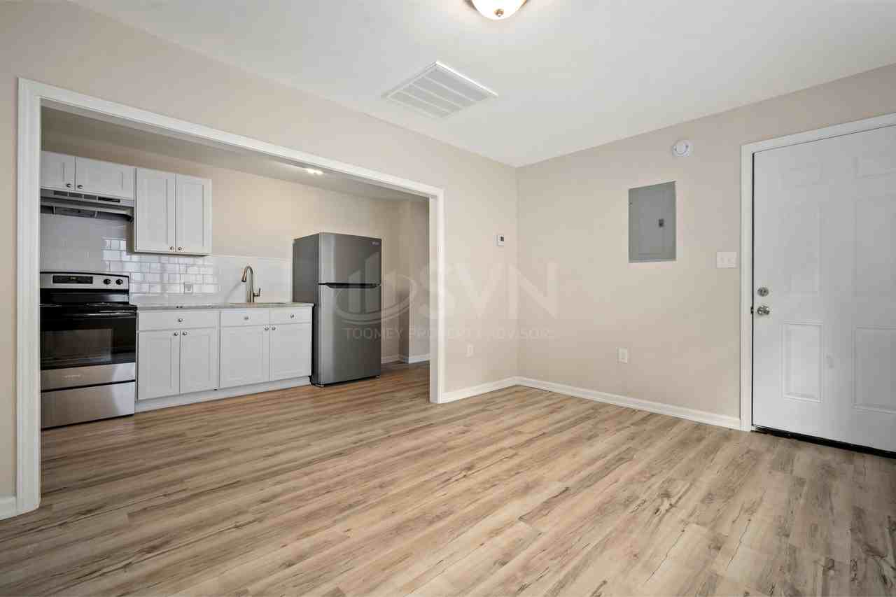 8 S Reed Ave - Photo 4 of 13