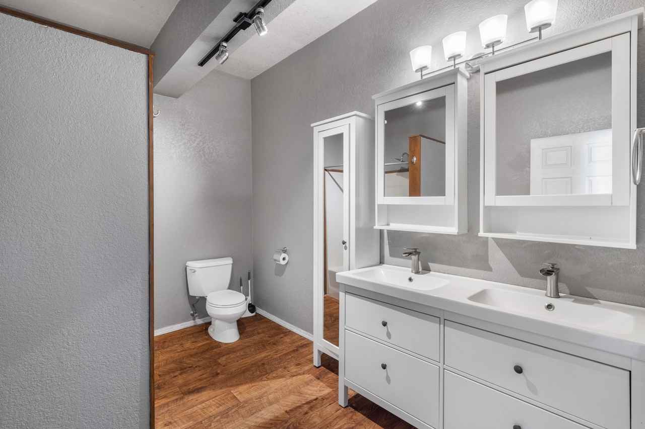 141 South Main Street - Photo 3 of 18