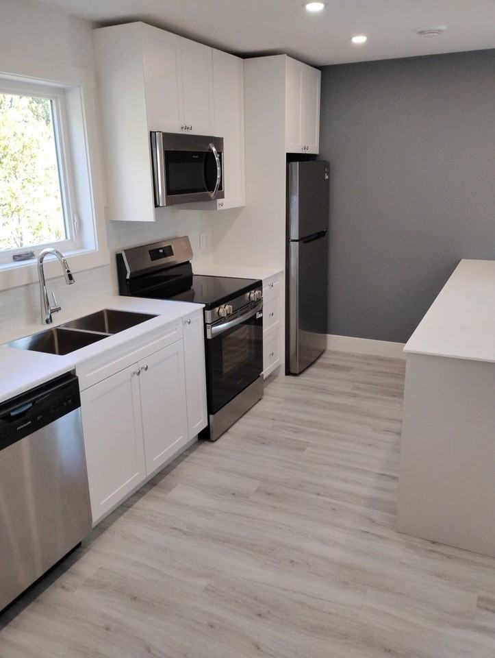 55 Rosedale Ave - Photo 2 of 15