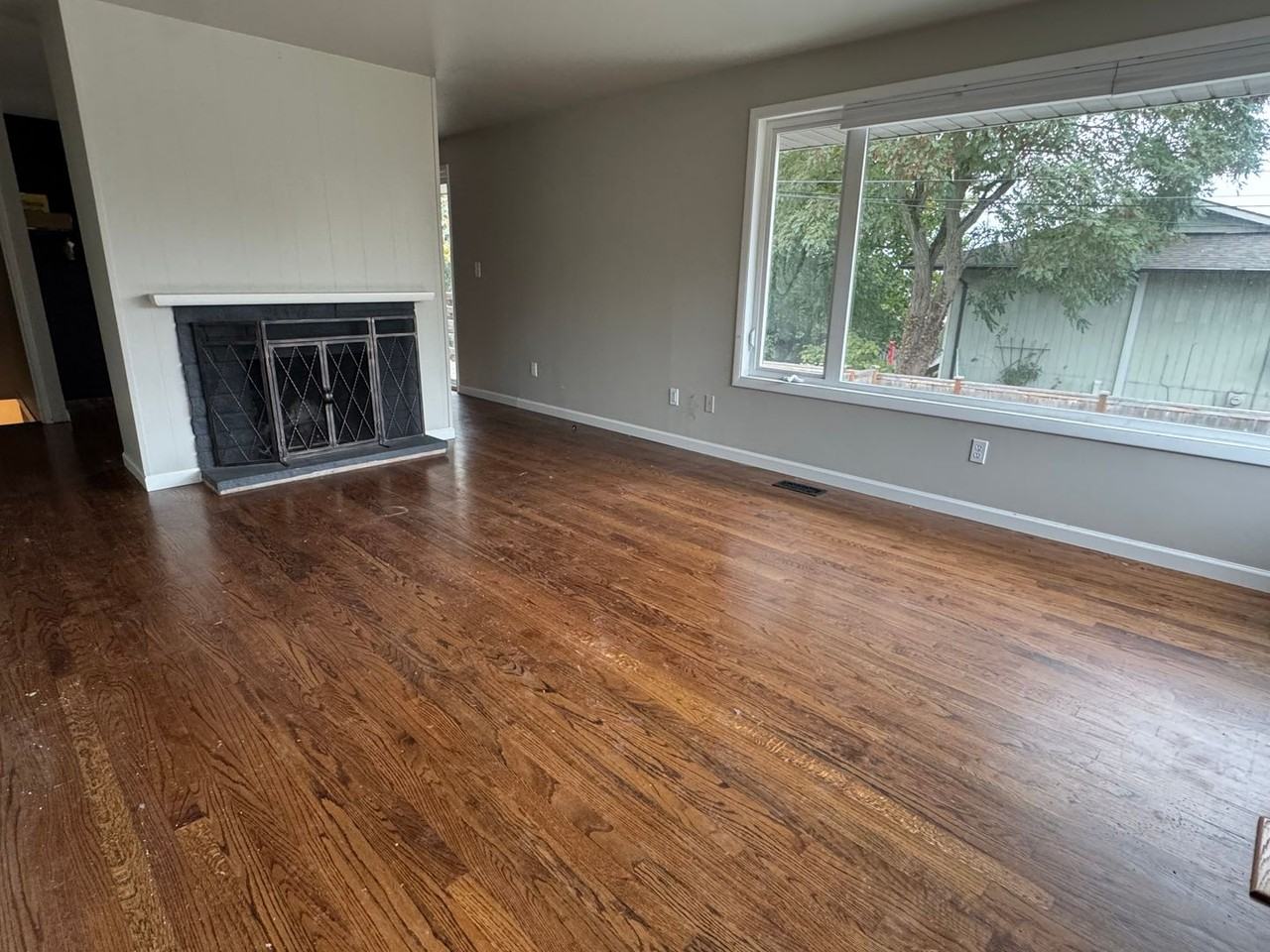 3918 S Ave - Photo 7 of 30