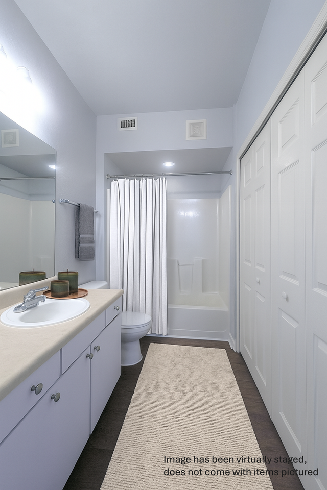 911 N Orange Ave - Photo 7 of 17