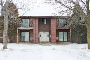 featured image of 1851 Roosevelt Ave