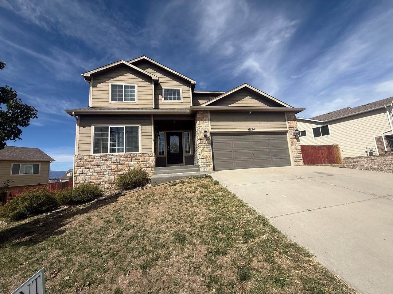6134 Dancing Moon Way - Photo 2 of 31