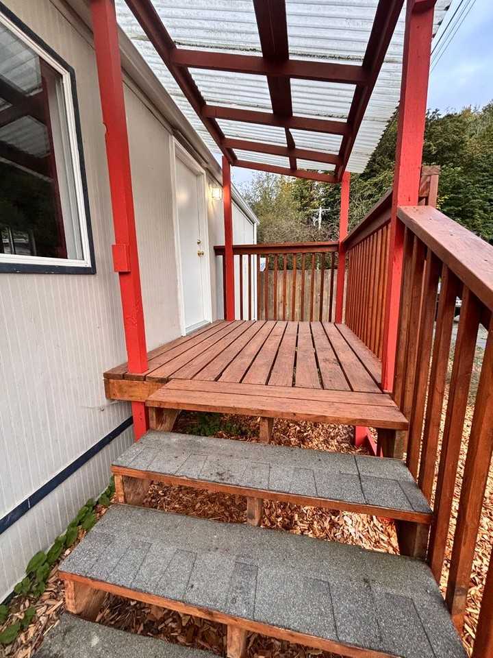 7545 South Dillard Avenue - Photo 4 of 12