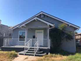 2127 S Sycamore Ave - Photo 1 of 1
