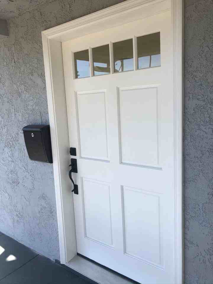 2127 South Sycamore Avenue - Photo 3 of 23