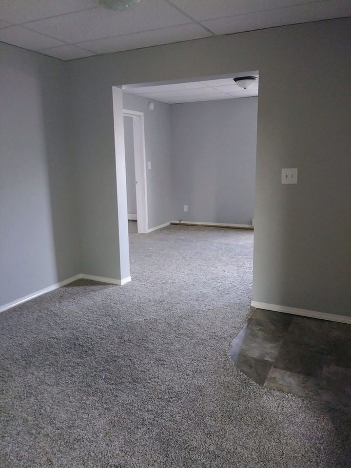 413 4th St Ne - Photo 3 of 10