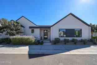 6329 N 10th Dr - Photo 1 of 1