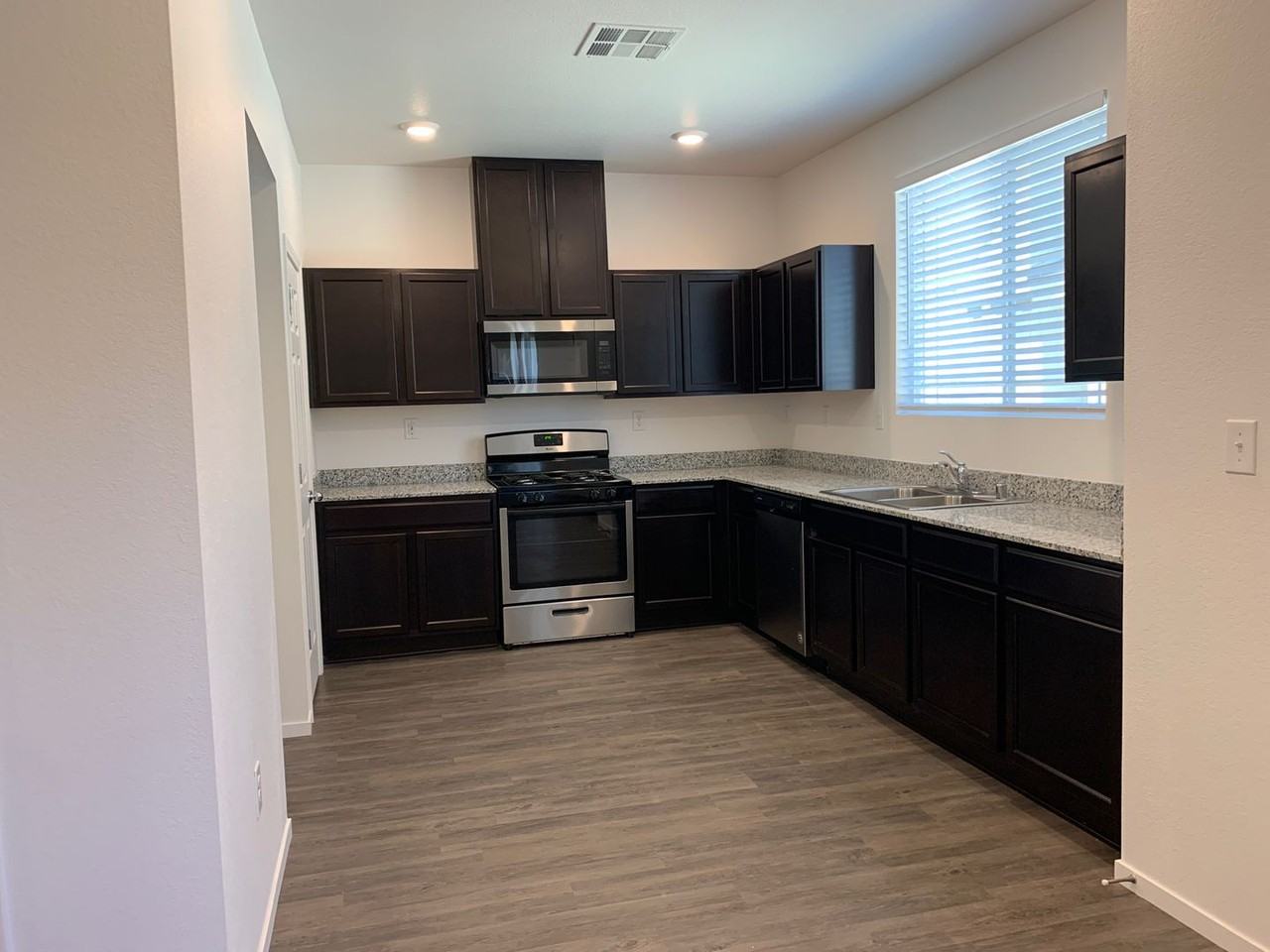 9531 Nautical Mile Road - Photo 4 of 19