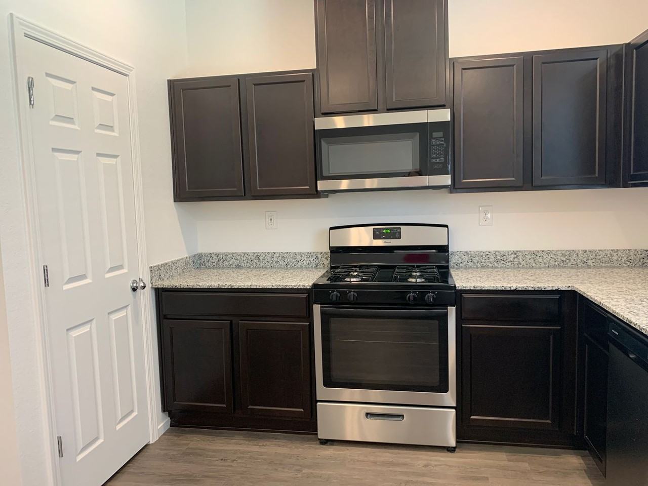 9531 Nautical Mile Road - Photo 6 of 19