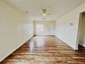 1005 Sterling Rd - Photo 1 of 1