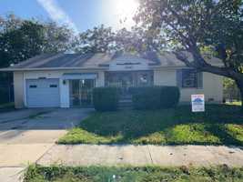 featured image of 1100 Pine Dr