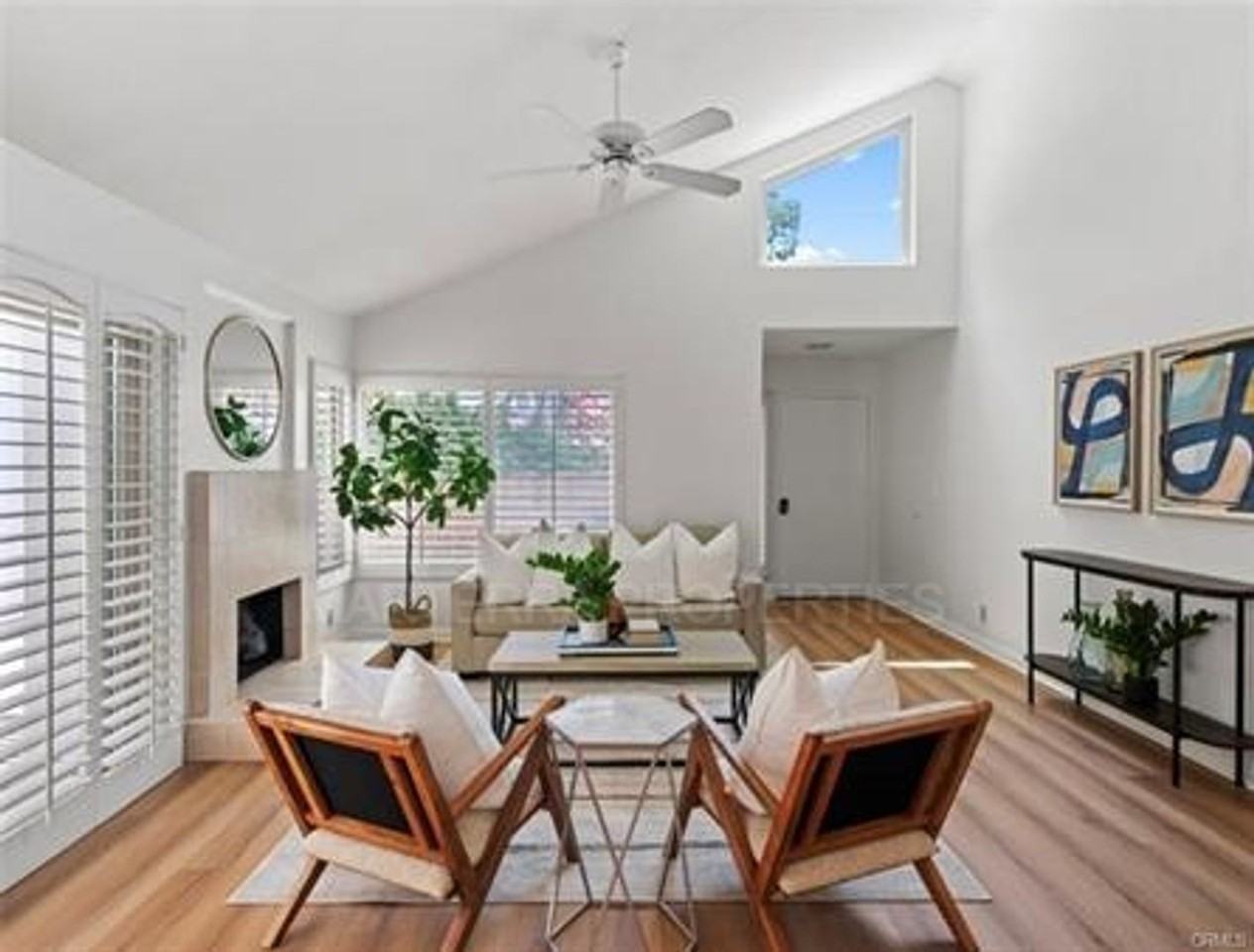 98 Navarre #93 - Photo 2 of 17