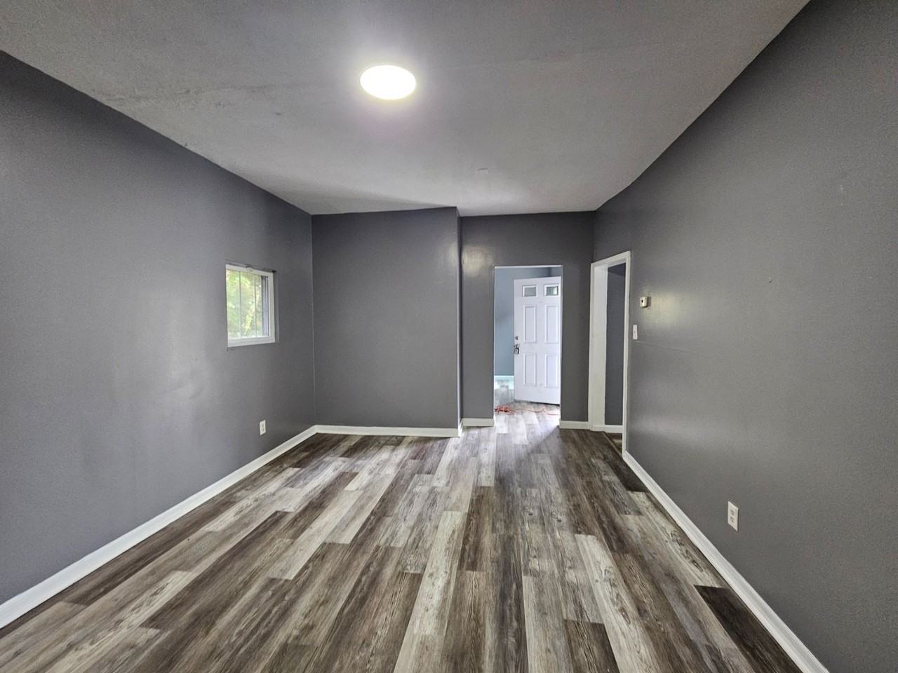 1 Hillburn Street - Photo 4 of 18