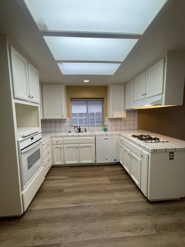 2488 Plumwood Way - Photo 5 of 19