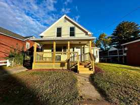 622 Westfield St - Photo 1 of 1