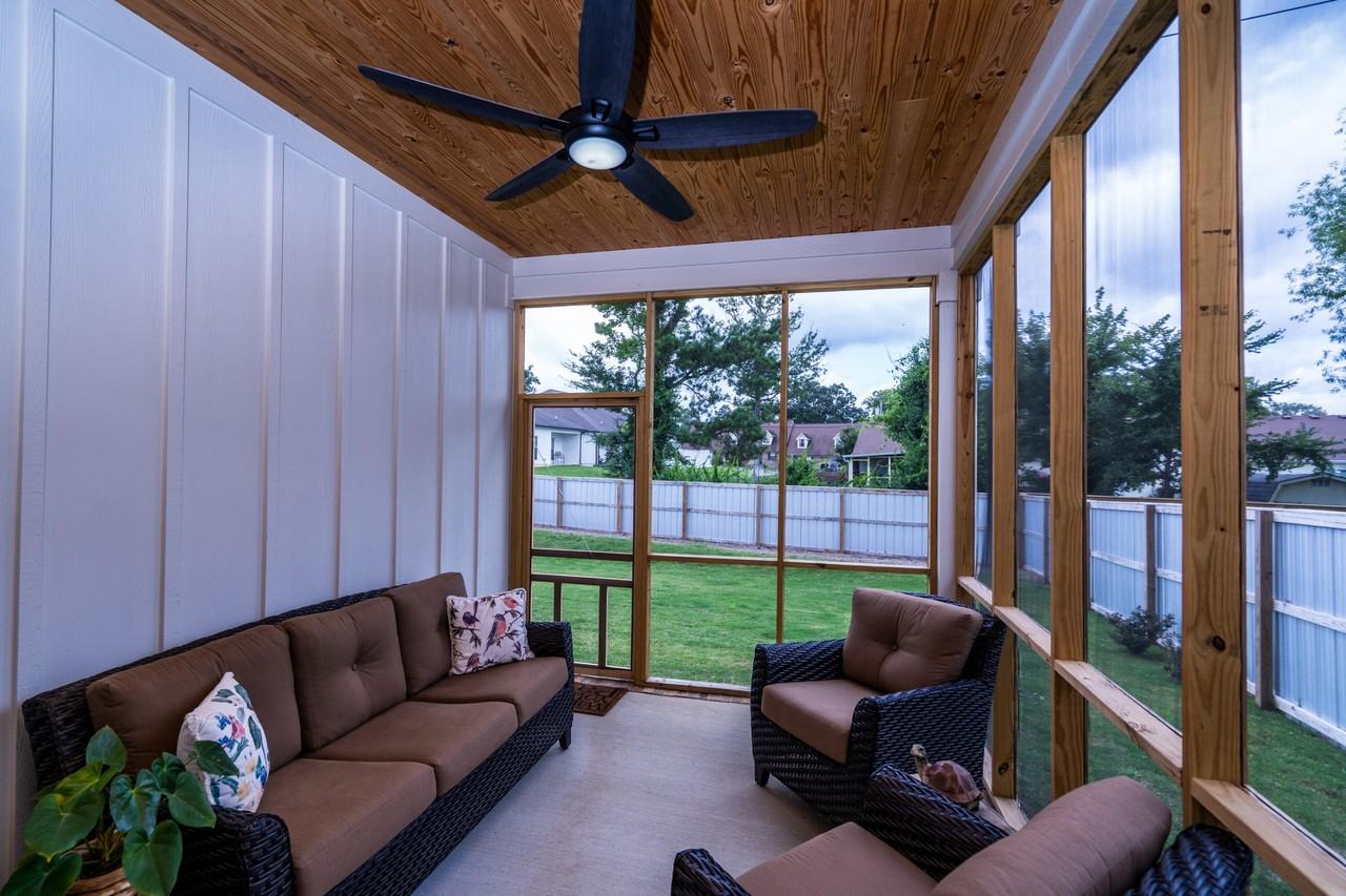 141 Idle Pl - Photo 6 of 34