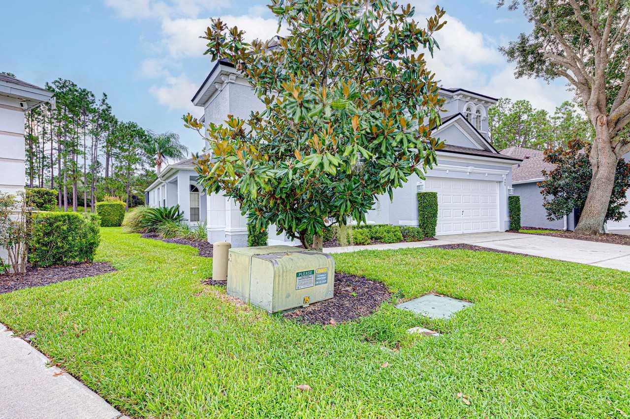 360 Tupelo Circle - Photo 2 of 50