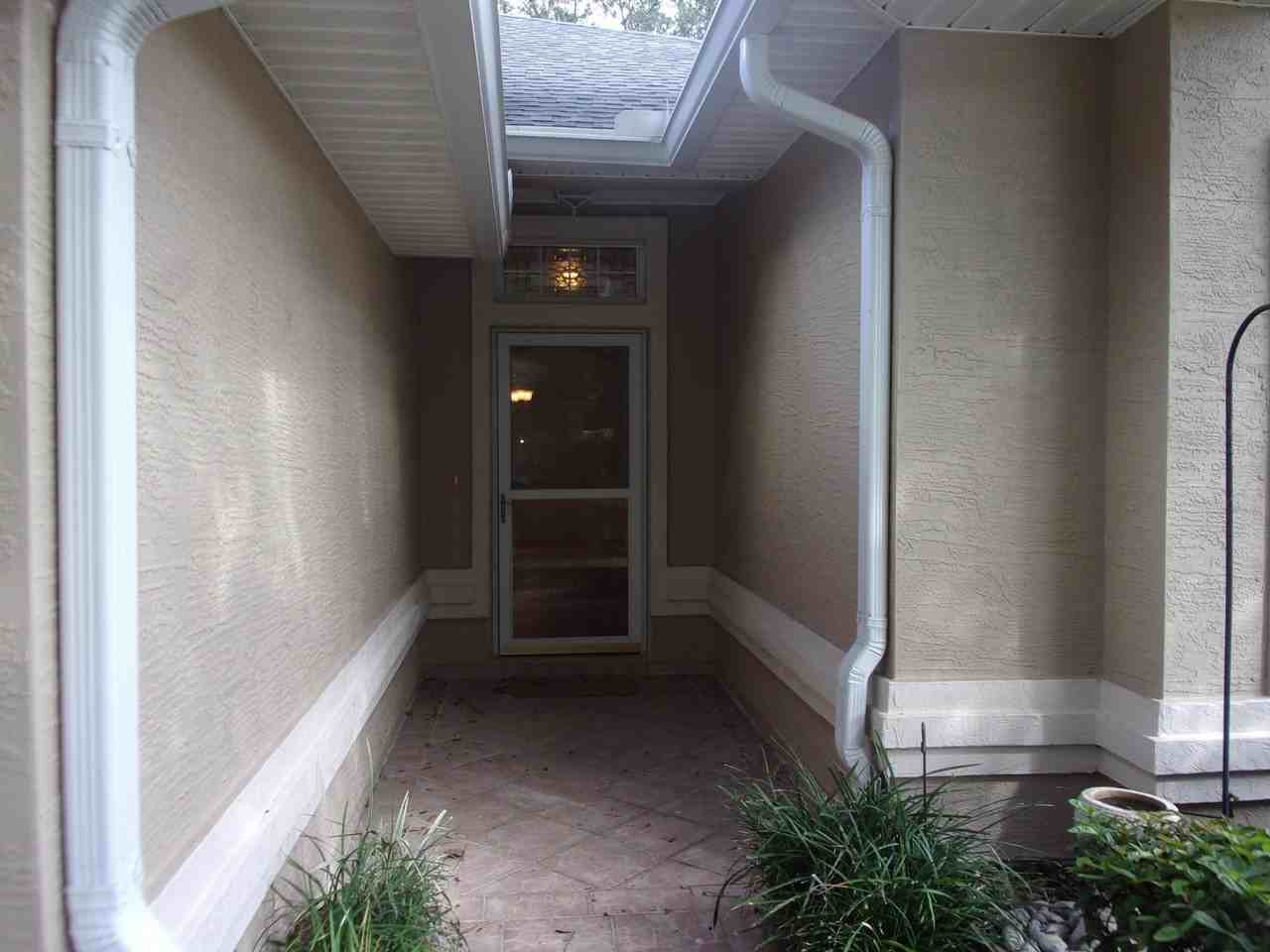 512 Boxwood Pl - Photo 5 of 50