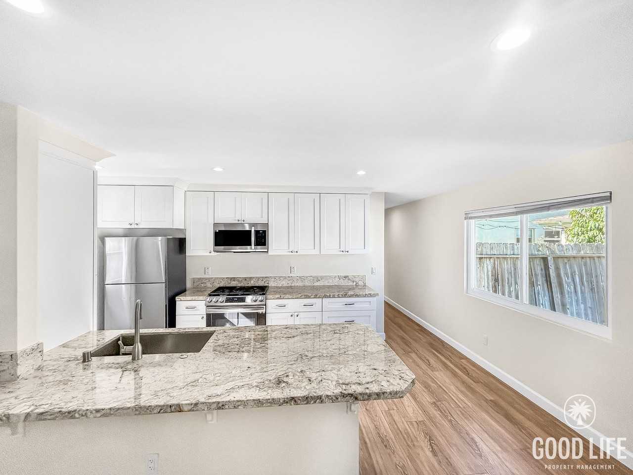 5110 Savannah Street - Photo 4 of 21