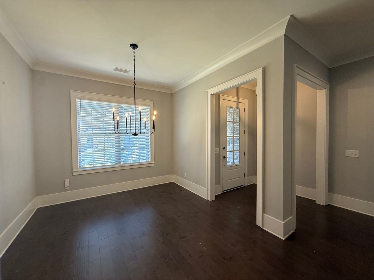 2337 Barkley Crest Ln - Photo 3 of 10
