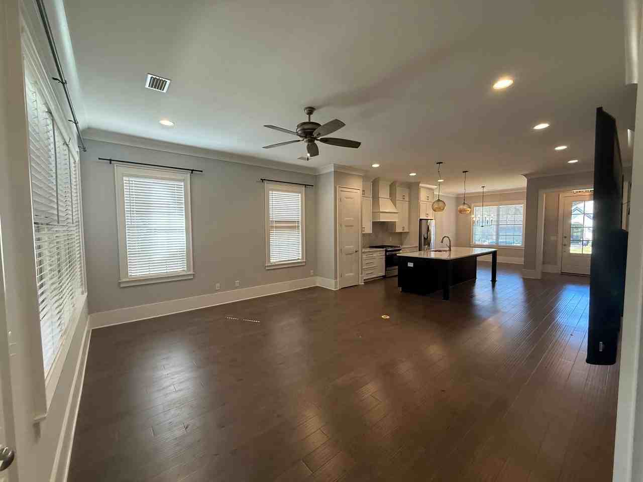 2337 Barkley Crest Ln - Photo 4 of 10