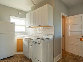 3026 Se Tacoma St - Photo 1 of 1