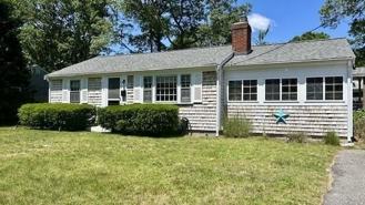 6 Lauries Ln - Photo 1 of 1