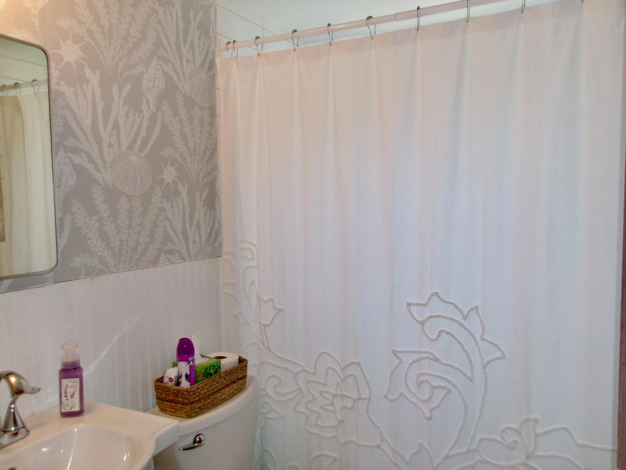 6 Lauries Ln - Photo 7 of 16