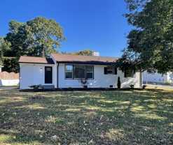 2301 Shamrock Dr - Photo 1 of 1