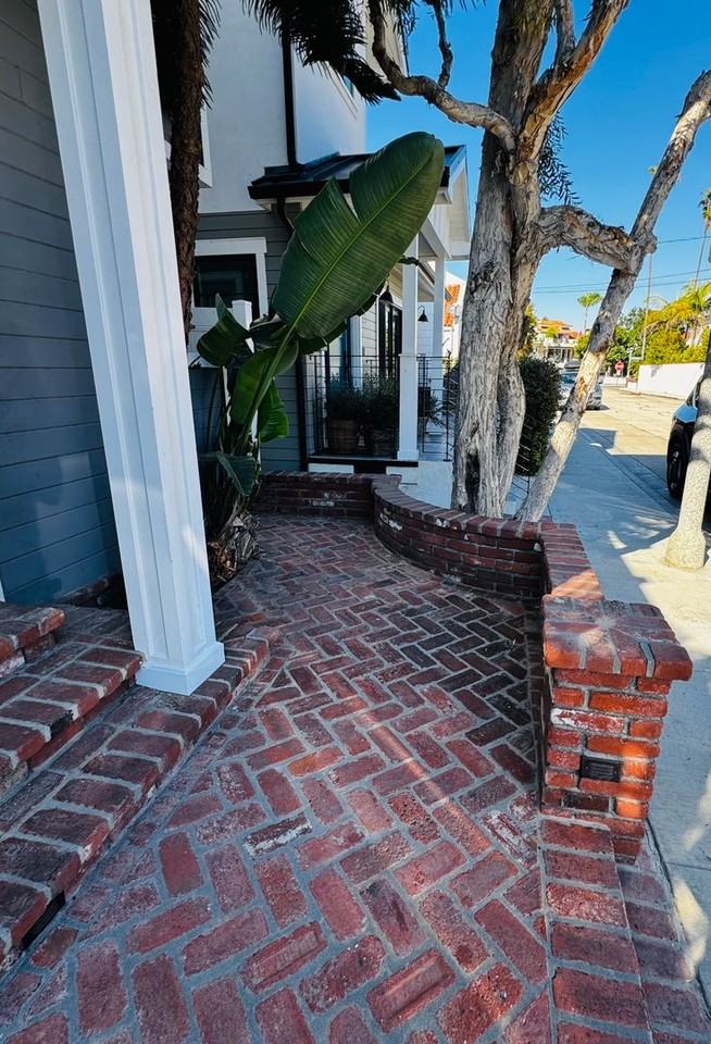 73 Angelo Walk - Photo 3 of 23