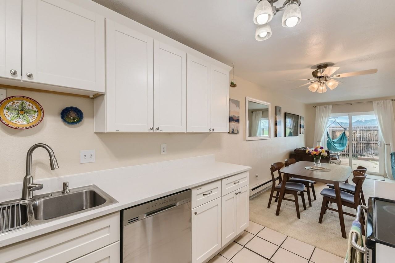 1858 Centaur Cir - Photo 7 of 40