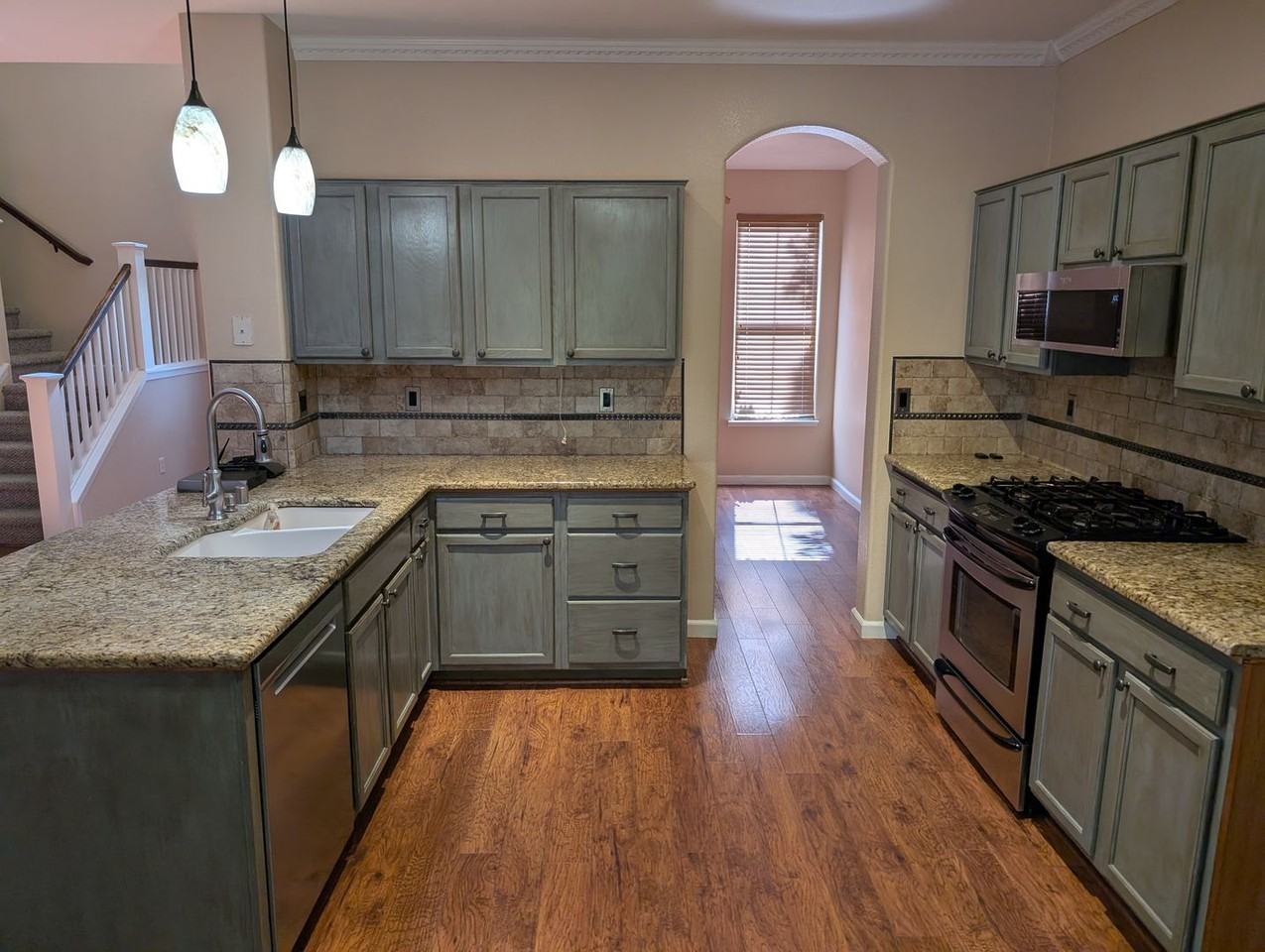 2550 E Christopher Dr - Photo 3 of 23