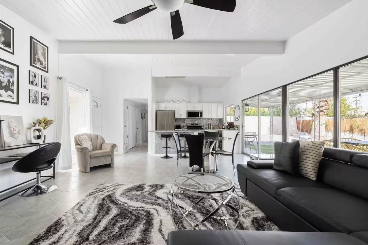 280 N Monterey Rd - Photo 2 of 29