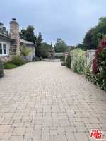 featured image of 11570 W Sunset Blvd