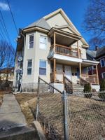 featured image of 25 Laurel St