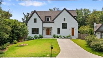 featured image of 2071 Fairhaven Cir Ne