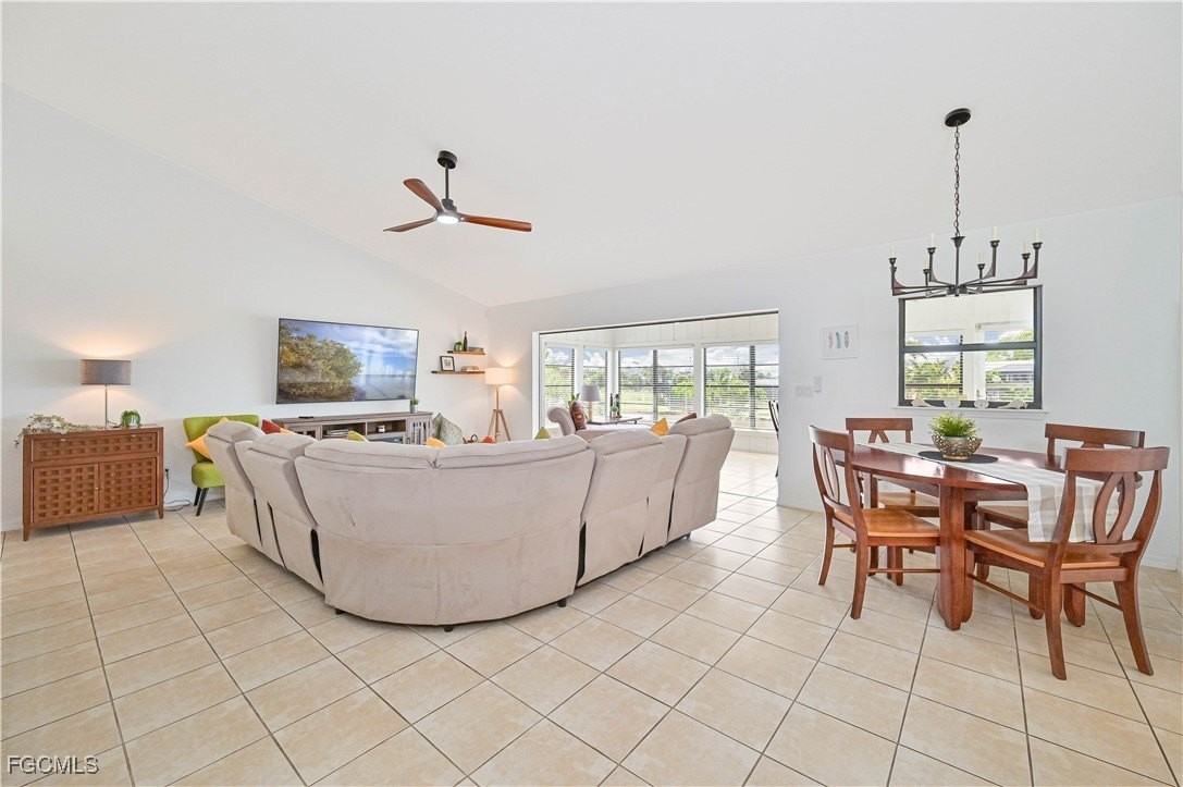 7769 Grande Pine Rd - Photo 4 of 44