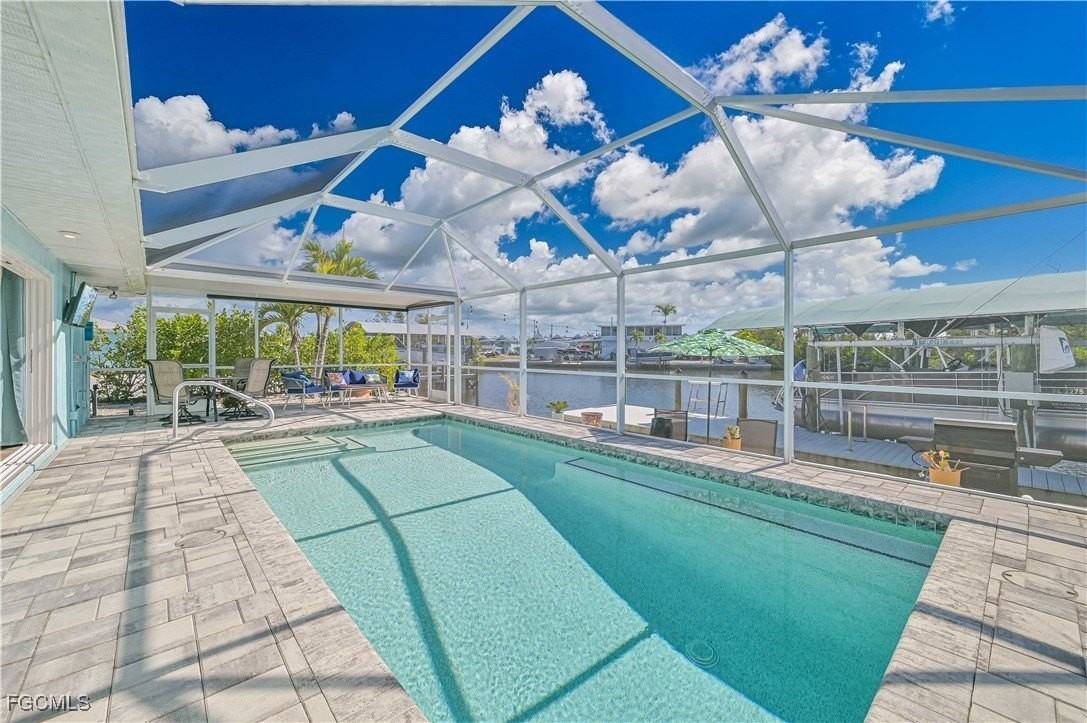 2868 Sanibel Blvd - Photo 6 of 30