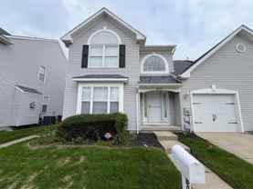 807 N Victoria Ave - Photo 1 of 1