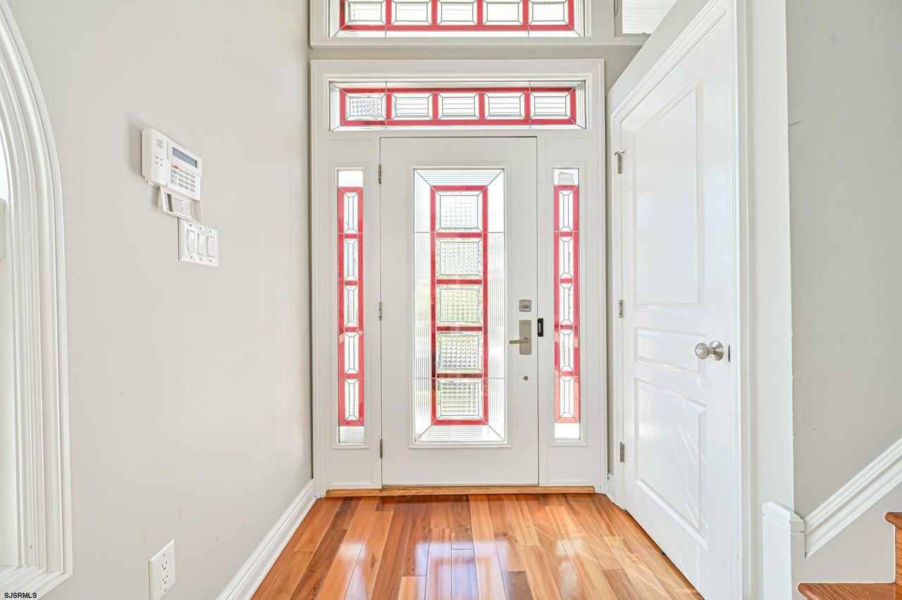 25 S 31st Ave - Photo 7 of 47