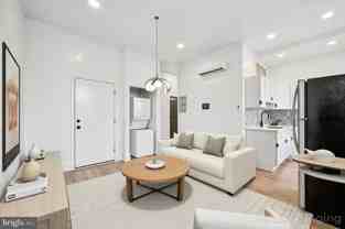 1637 W Girard Ave #3 - Photo 1 of 1