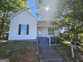 featured image of 12 Boone Dr