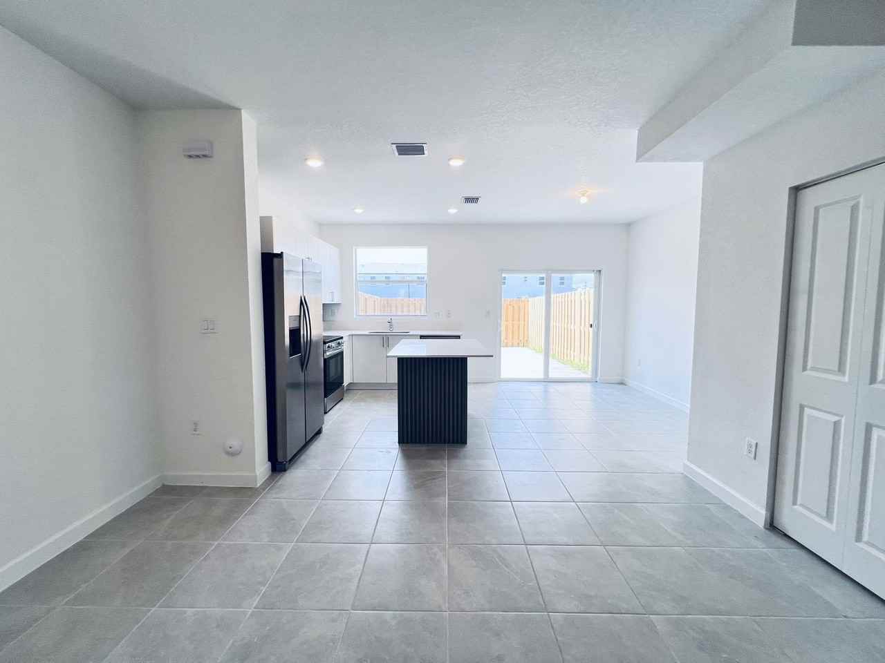 17956 Sw 358th St - Photo 5 of 8