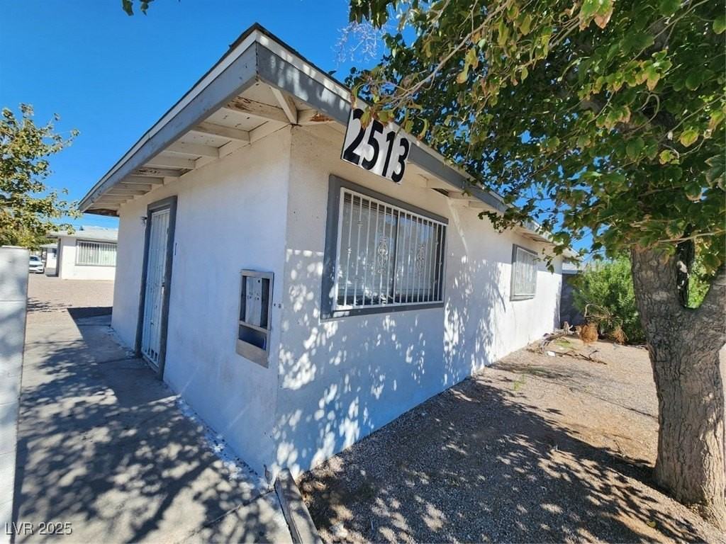 2513 Cedar Avenue #1 - Photo 2 of 26