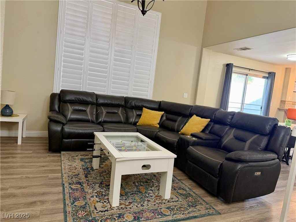 197 Bundy St - Photo 6 of 21