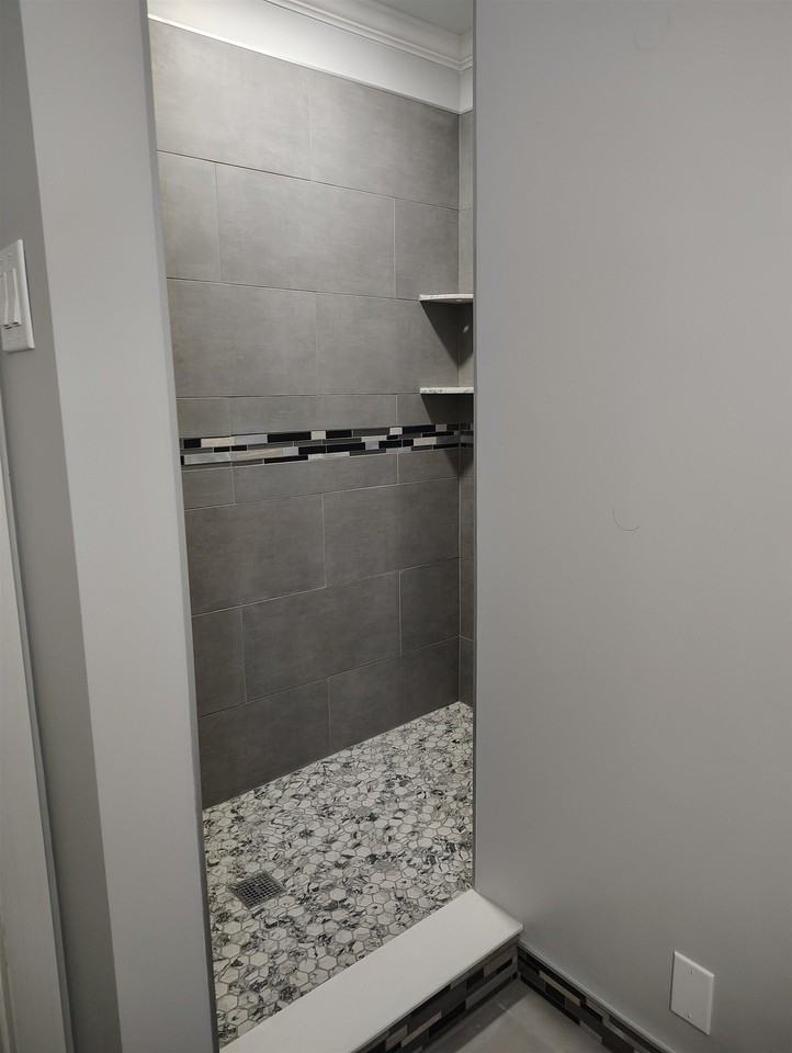 54 E Maple St #54 - Photo 5 of 17