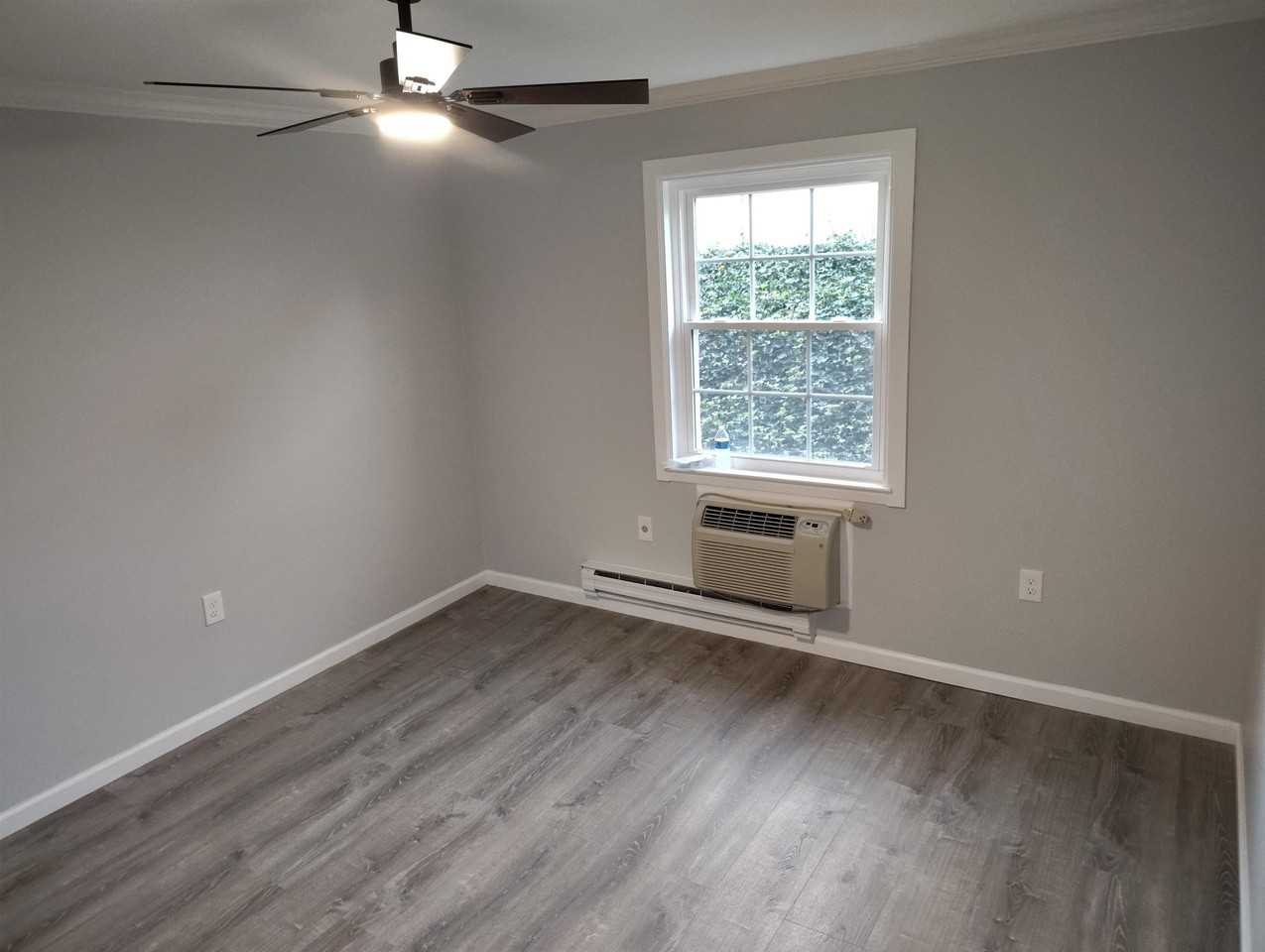 54 E Maple St #54 - Photo 6 of 17