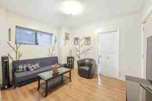 530 47th St #2 - Photo 1 of 1