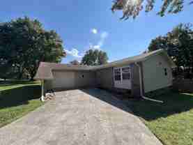 2805 Big Bend Dr - Photo 1 of 1